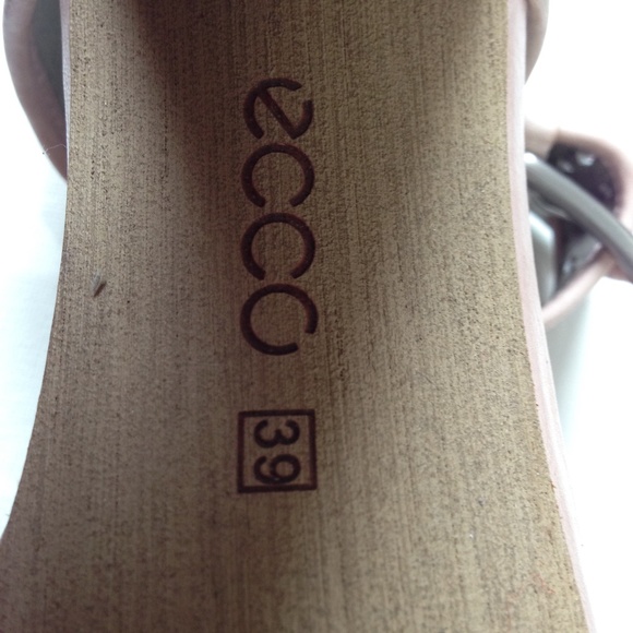 Dusty Rose ECCO 'Omak' Perforated Leather High Heel Sandals 39 - Picture 7 of 7